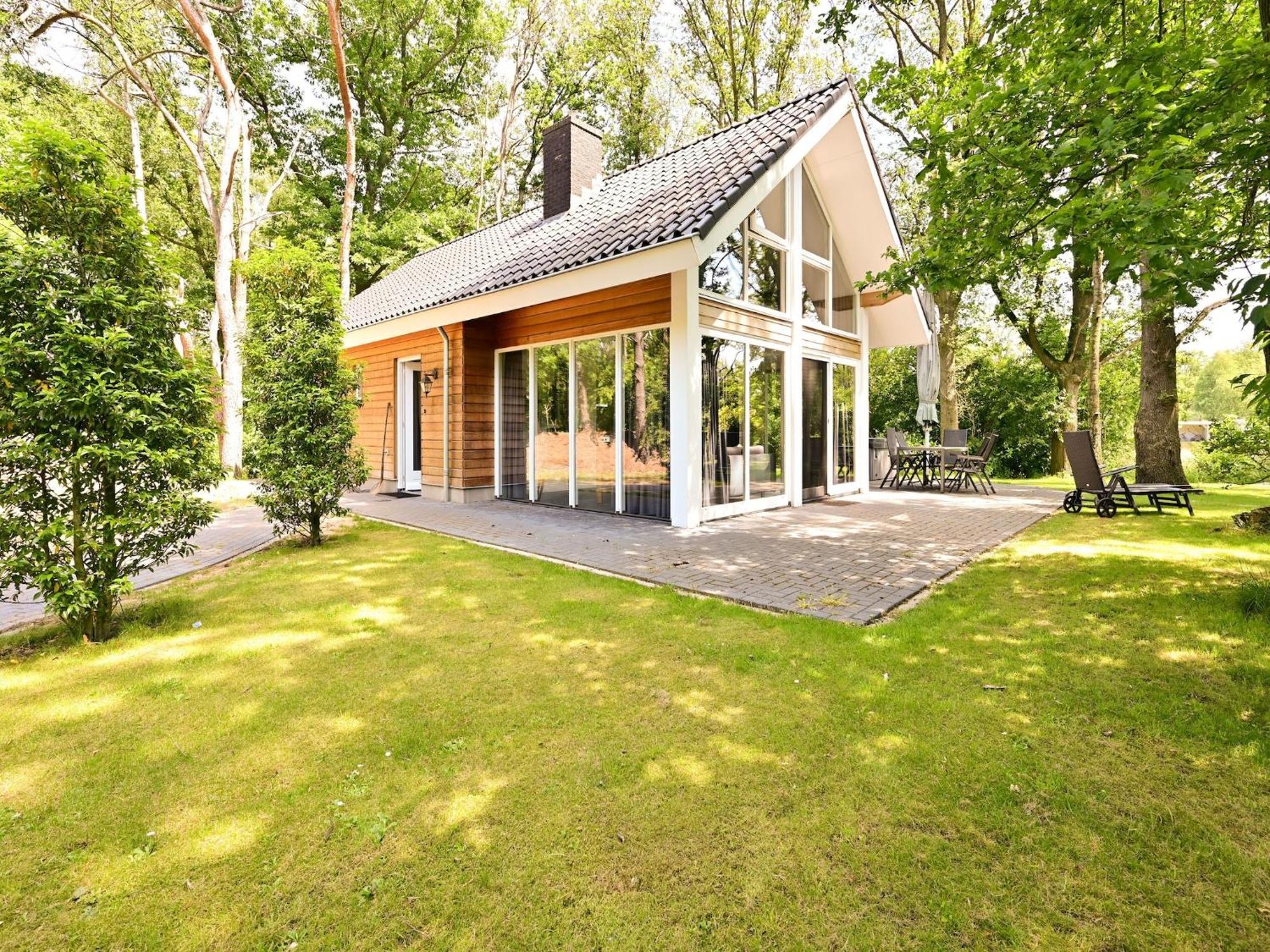 Chalet With Gorgeous View Of The Natural Surroundings Weerselo المظهر الخارجي الصورة