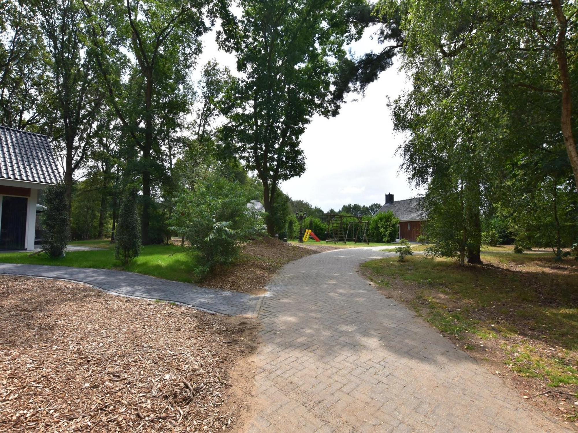 Chalet With Gorgeous View Of The Natural Surroundings Weerselo المظهر الخارجي الصورة